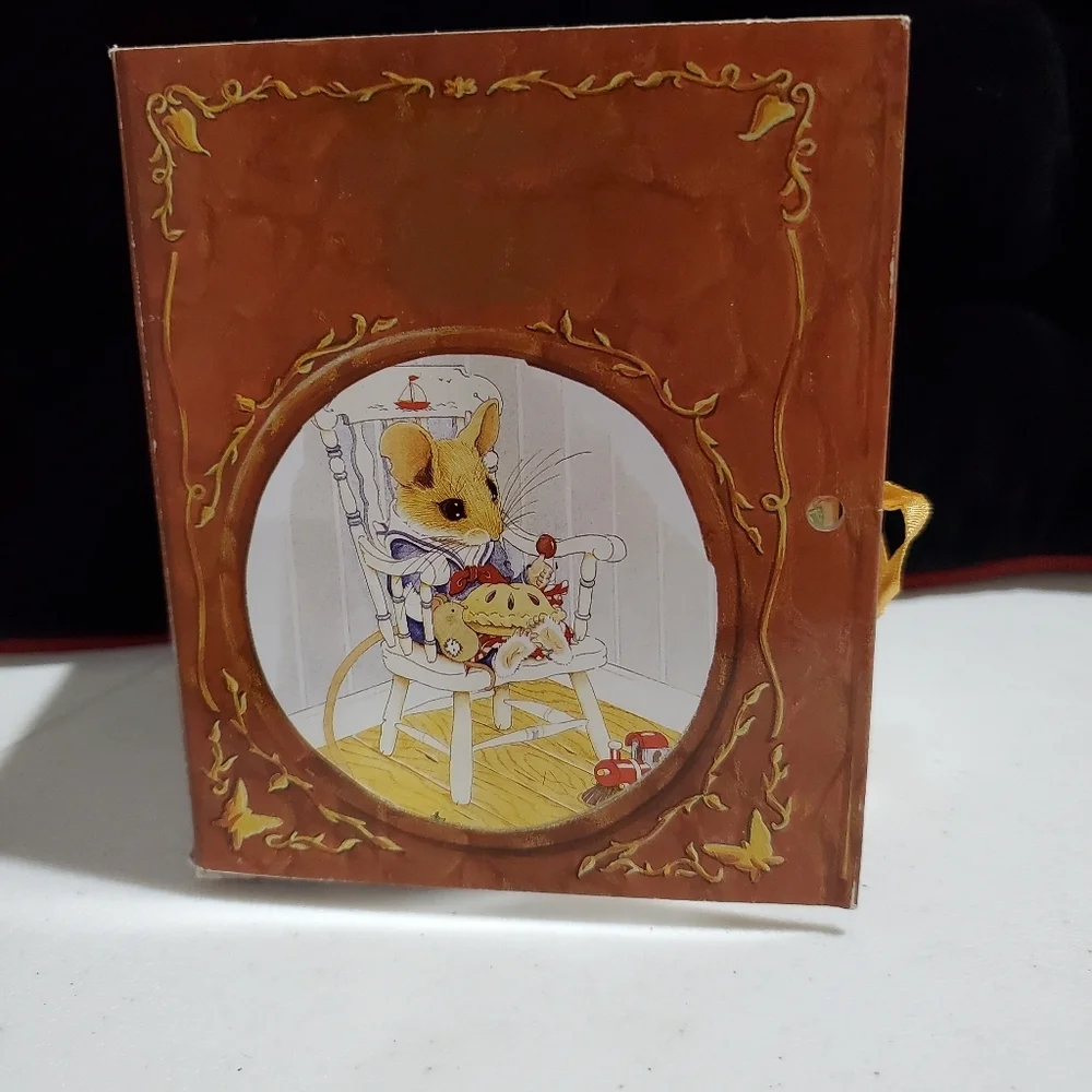 Vintage 1995 New Enesco 